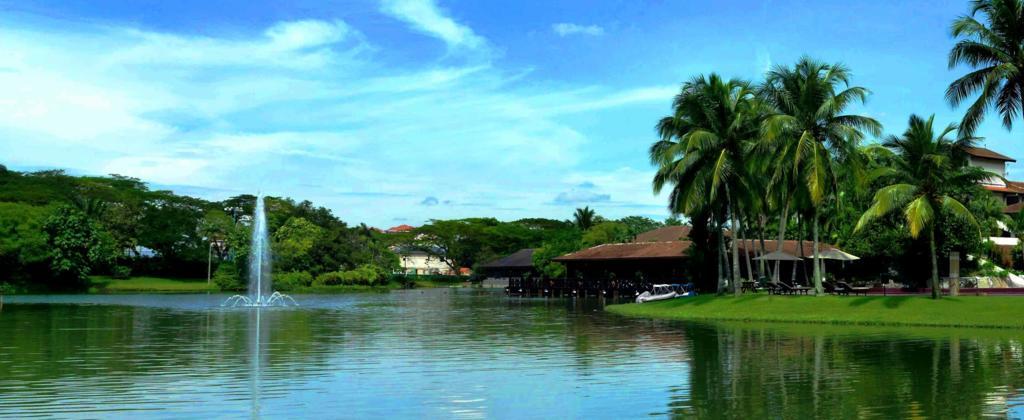 The Club Saujana Resort Shah Alam Bagian luar foto